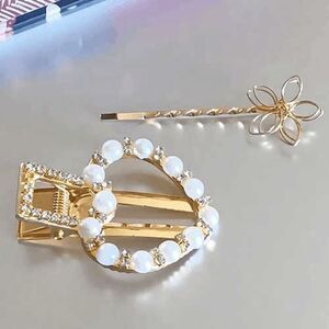 2/$21 Two Piece Heart Flower Hair Accessory